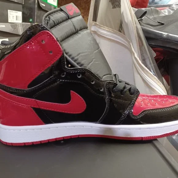 Bread - Picture 5 of 6